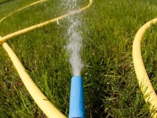 how to Increase The Water Pressure in a Garden Hose