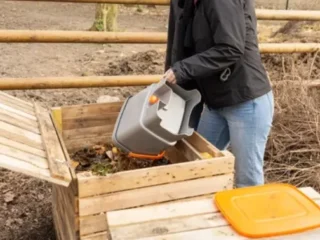 Right Wood For Your Compost Bin