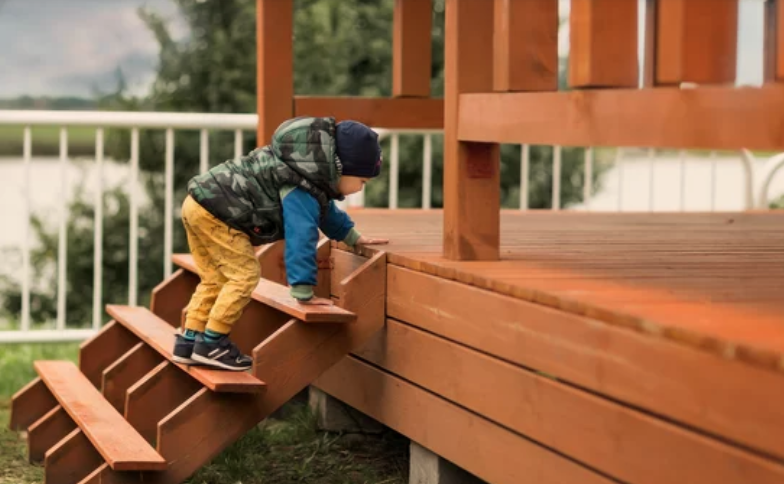 wooden stairs for garden