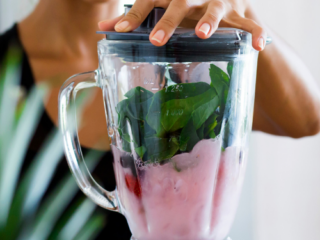 Best Blender for Frozen Fruit Smoothies