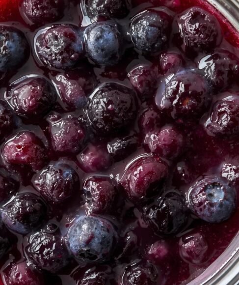 Blueberries - Fresh or frozen, these juicy, antioxidant-rich berries are the star of the show. Their natural sweetness and vibrant color are the foundation of the compote. Sugar - A touch of granulated sugar helps to enhance the sweetness and balance the tartness of the blueberries. The amount used can be adjusted to personal taste preferences. Lemon Juice - A squeeze of fresh lemon juice adds a bright, tangy note that complements the blueberries perfectly. It also helps to preserve the compote's vibrant hue.