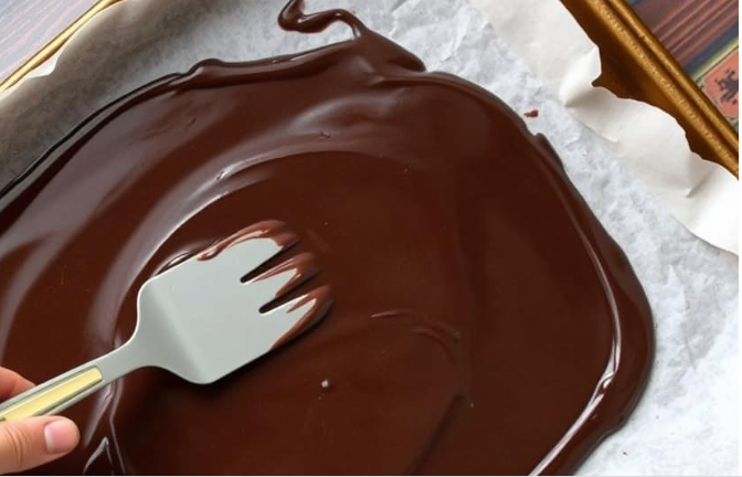 Chocolate Peanut Butter Bark 